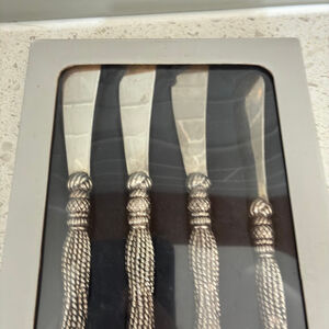 NEW Silea Tassel Handle Spreader Knives – Set of 4 – Silver Tone – In Box